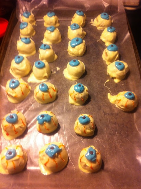 Eyeball Cookies