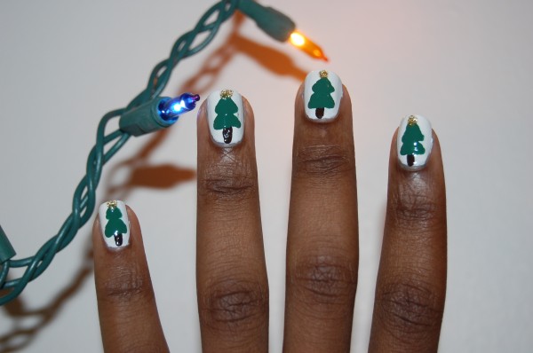 On Nnenna's Nails #26: Oh Christmas Tree 1