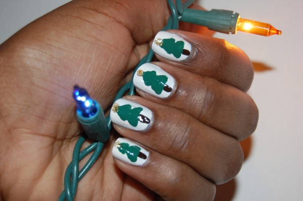 On Nnenna's Nails #26: Oh Christmas Tree 2