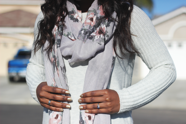 gray, gold nails, floral scarf, spring scarf, h&m scarf